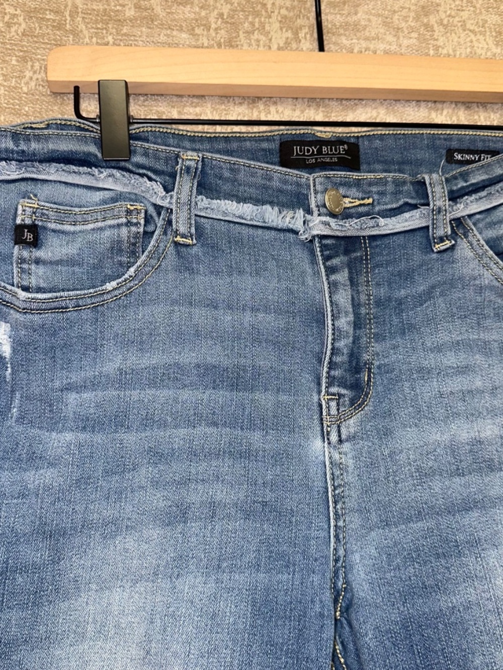 Judy Blue Skinny Fit Jeans. Size 15/32 - Picture 2 of 6